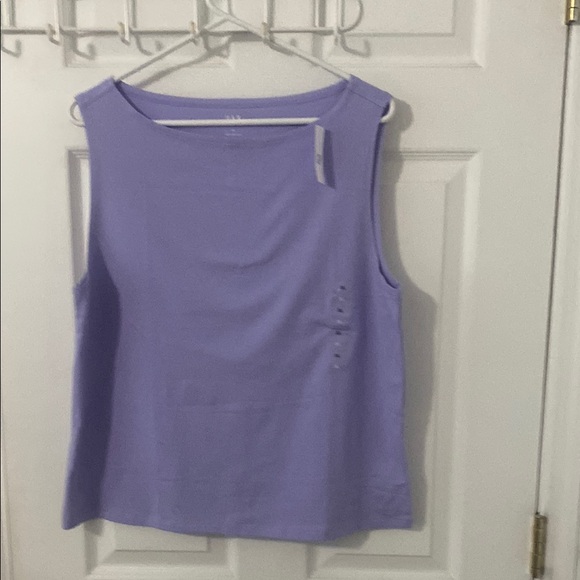 GAP Tops - Gap Lavender Sleeveless Women's Top XL 96 cot 4 spandex PTP 20in & stretches NWT
